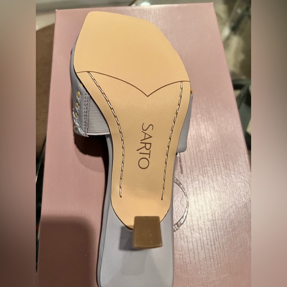 Franco Sarto Leather Kitten Heel Sandal, Purple. A-Betty. Soft Lilac. Size 7.5 - Picture 4 of 5